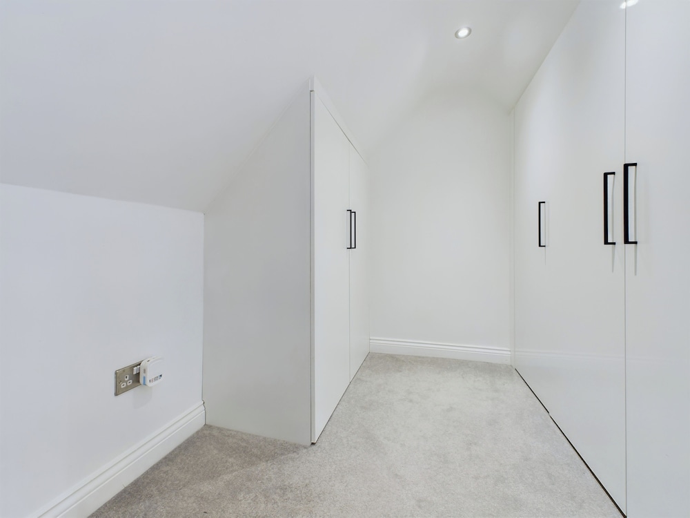 Seaside Escape Retreat in Westcliff-on-sea