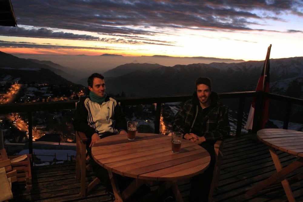 Refugio el embudo hostal wine - Hostel