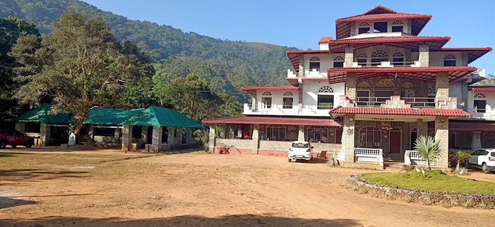 Valley Dew Village Stay