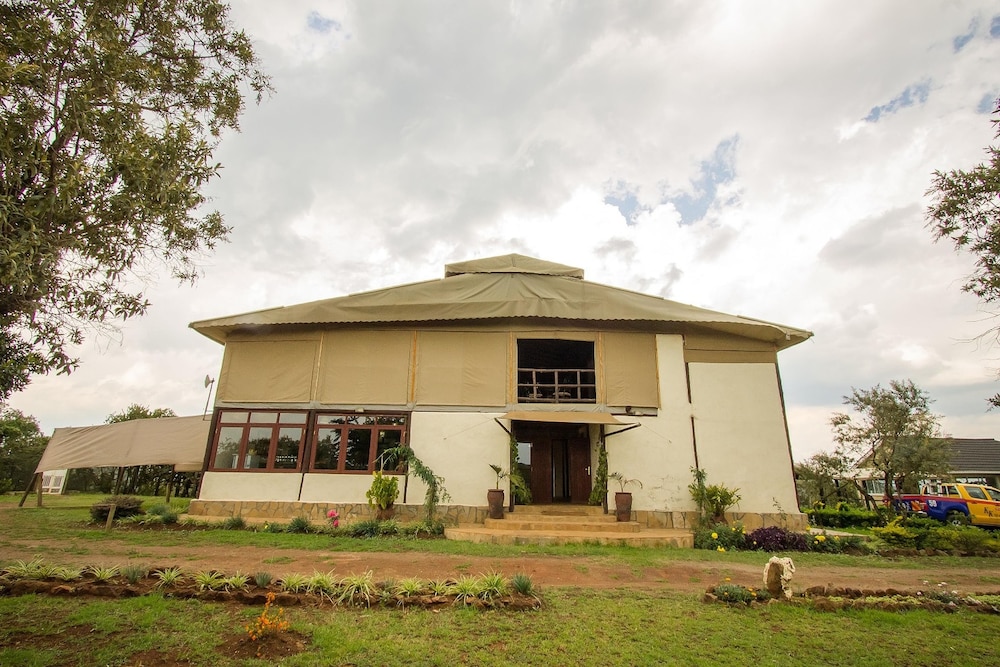 Kika Lodge