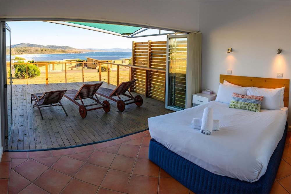 White Sands Estate