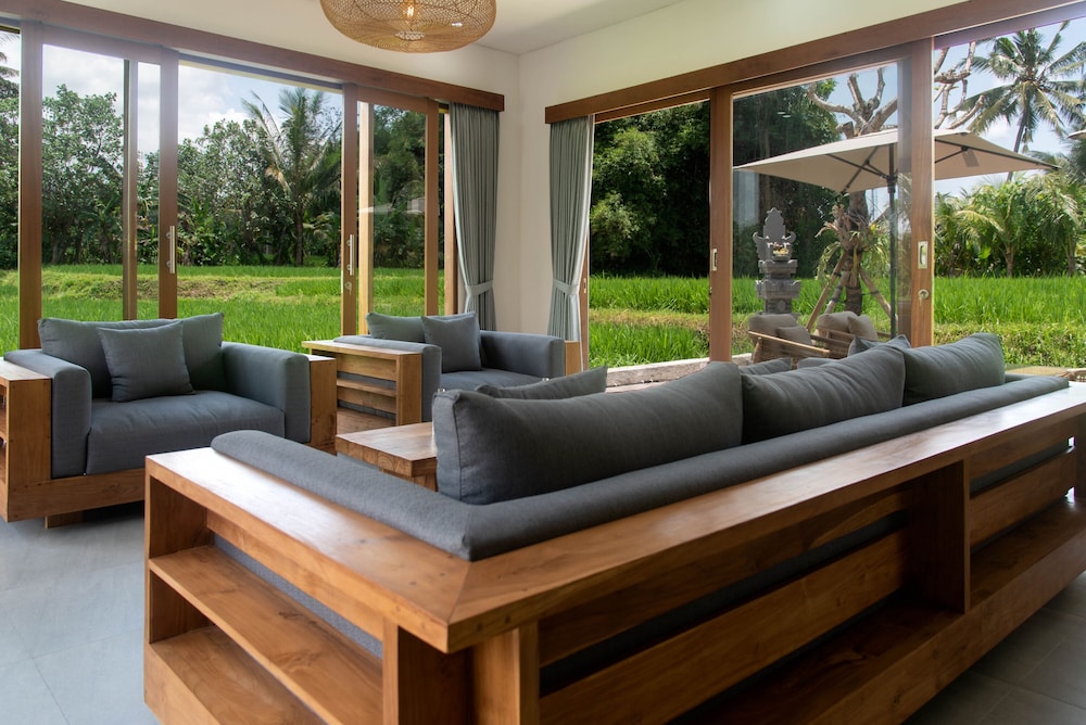 Lena Villa - 3 Bedrooms