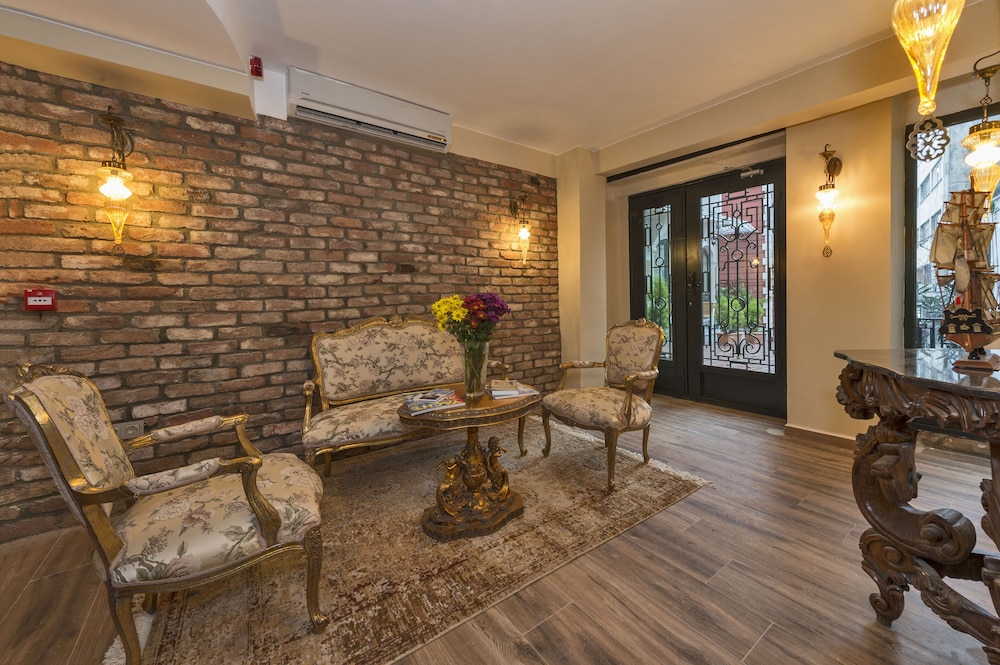 Corner Garden Otel - Image 5