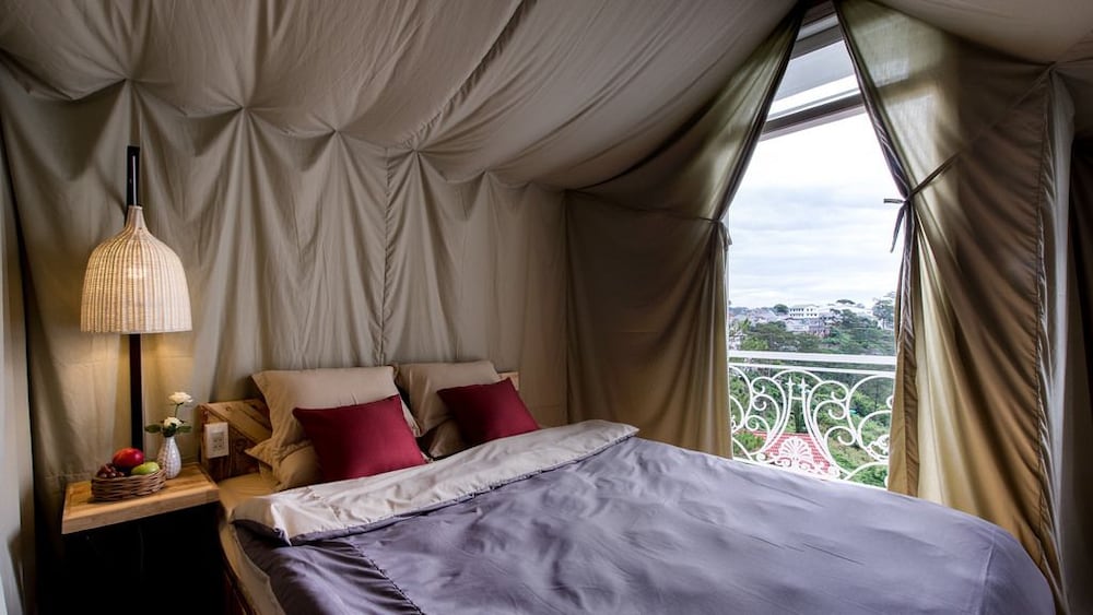 Yolo Camping House - Hostel