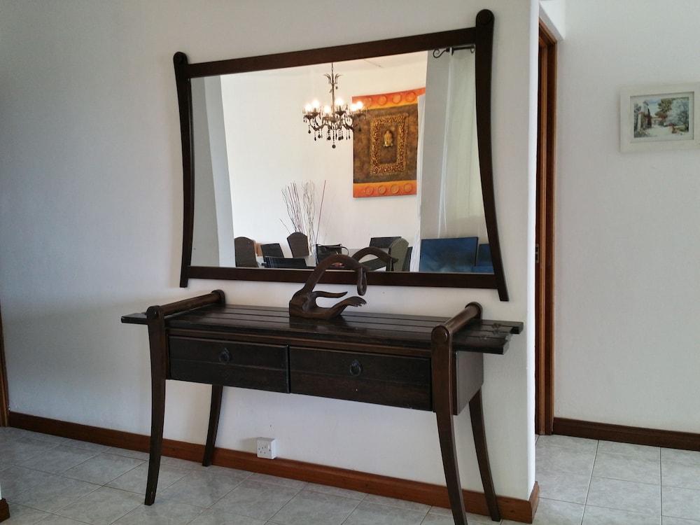 Three Bedroom Apartment by Dakz view 3
