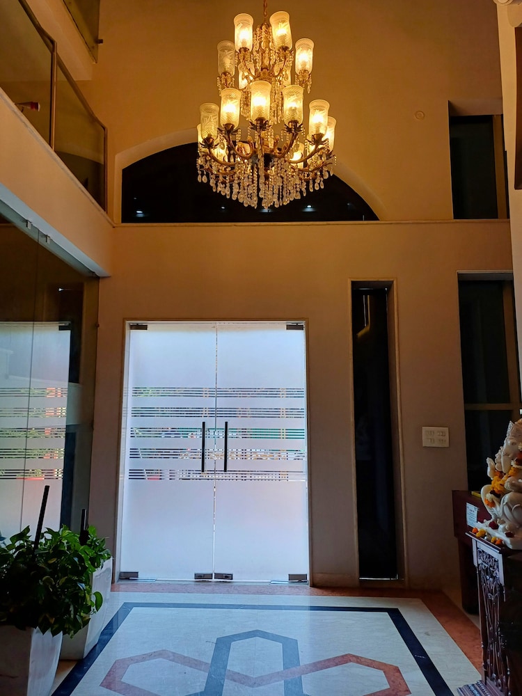 Hotel Cymbal-sector 31 Gurgaon view 2