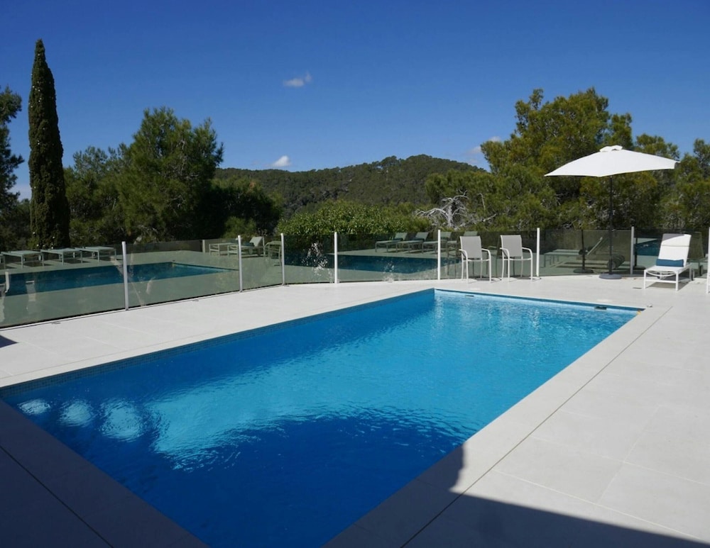 Villa With Golf-course Views