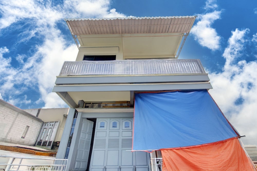 Hotel O Guesthouse Sabar Makmur Kledung
