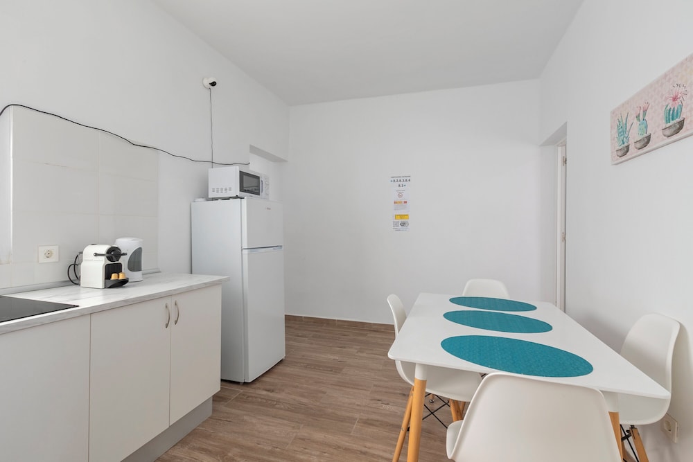 TENERIFE URBAN ROOMS