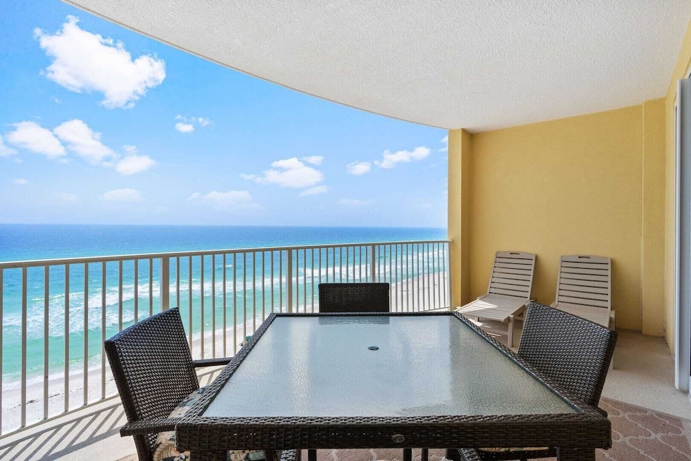 Front Beach Road, Unit 809 - Beach Happy Emerald Isle Resort Unit 809