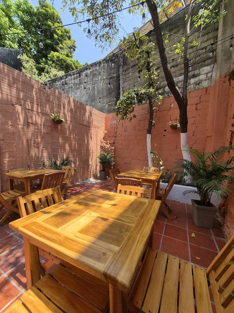 Hostal Casa Rosa