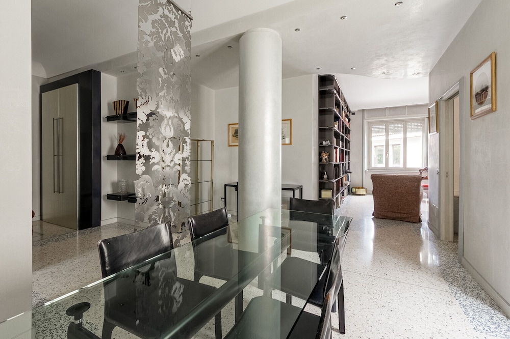 Stylish 1 br Close to Duomo
