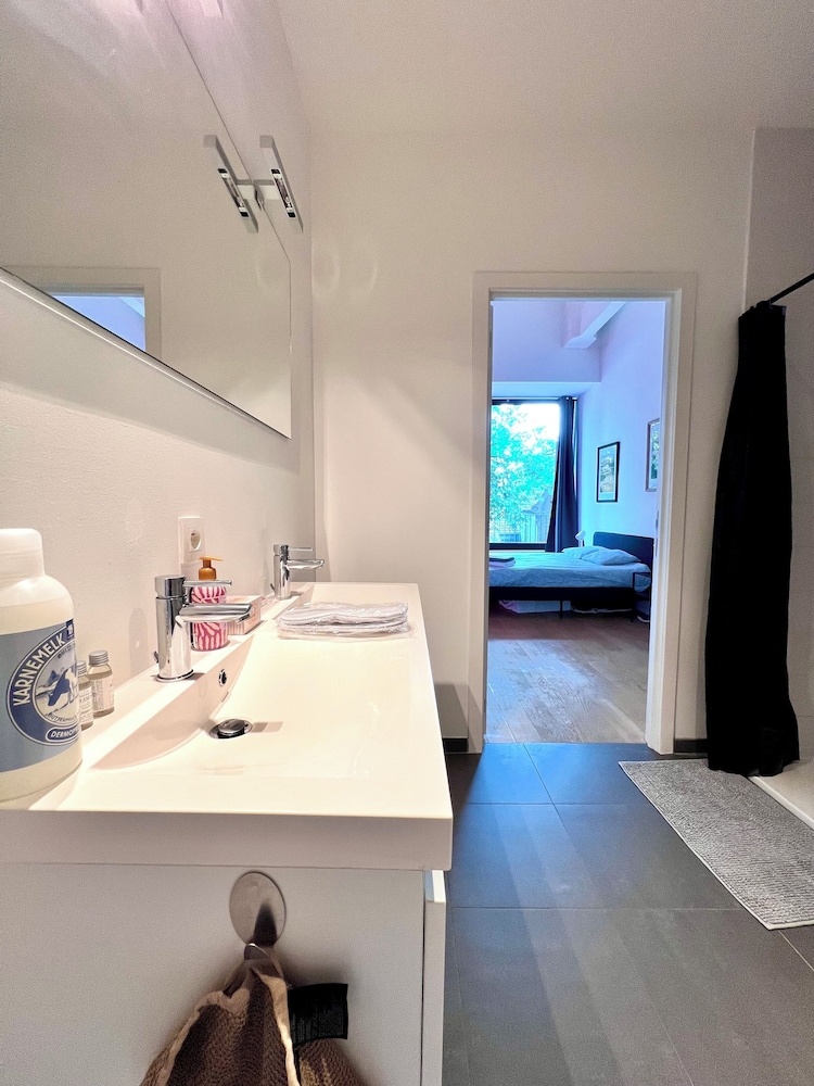 Spacious Loft Instant Favourite Up to 4