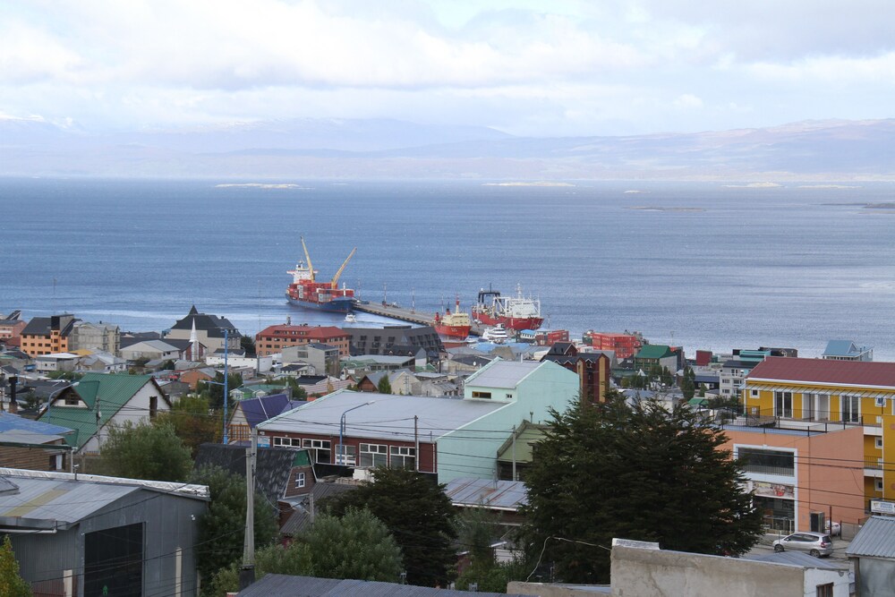 Ushuaia Flat II