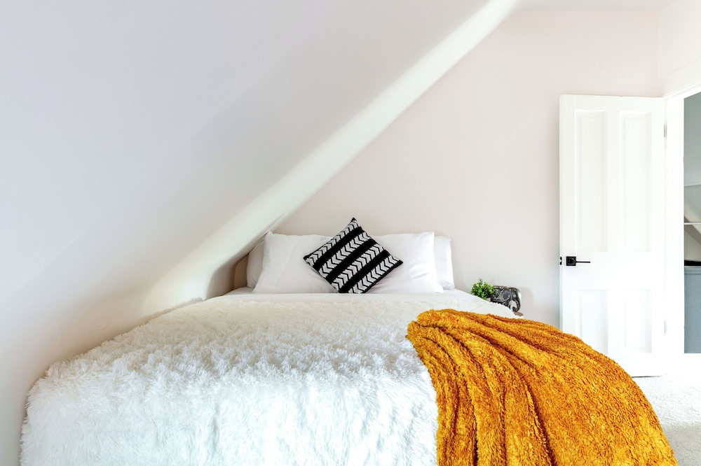 Jungle House Boutique Residences – Downtown Columbus & Short North