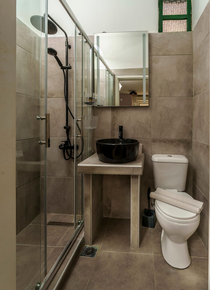 Seaside Gem Near Heraklion Villa Maro III Getaway