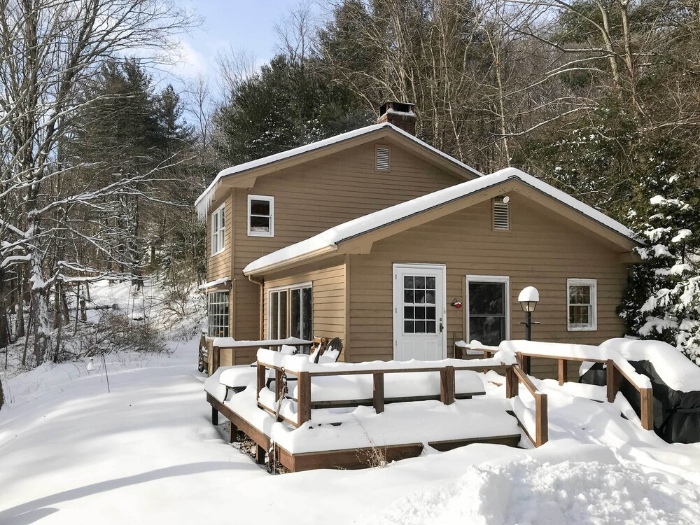 'the Mill River Cabin w/ Fireplace & River View!