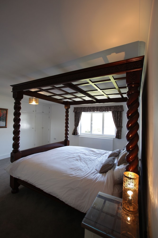 Unique Luxury Escapes