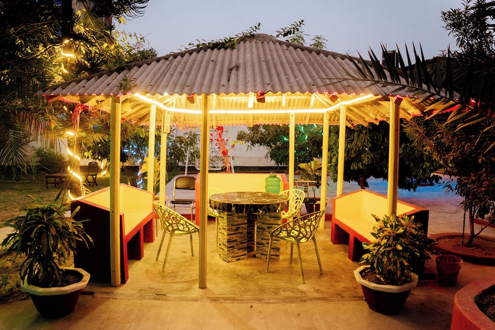 Garden view villa