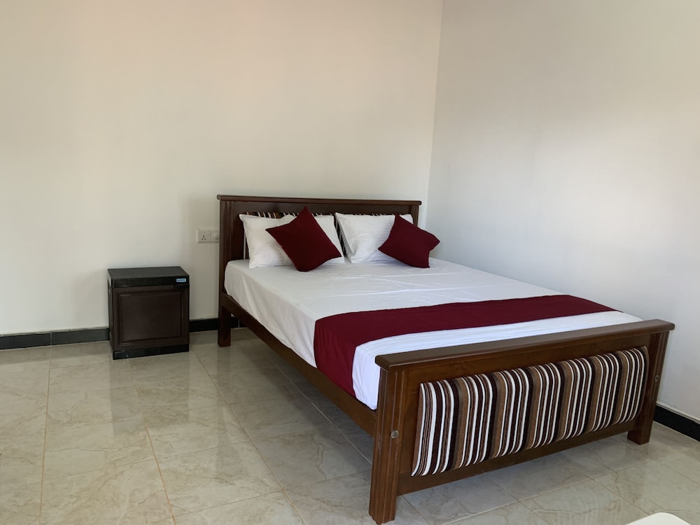 Palm view inn-Nilaveli view 5