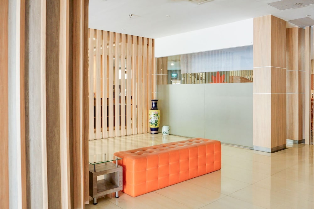 Dancenter KR Hotel