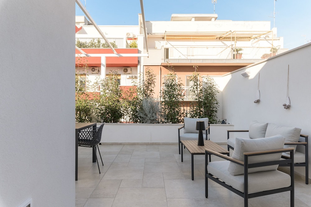 Palazzo Murat - Penthouse Apartment With Terrace by Wonderful Italy