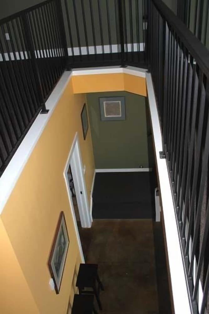 Crooked Tree Guest Suites