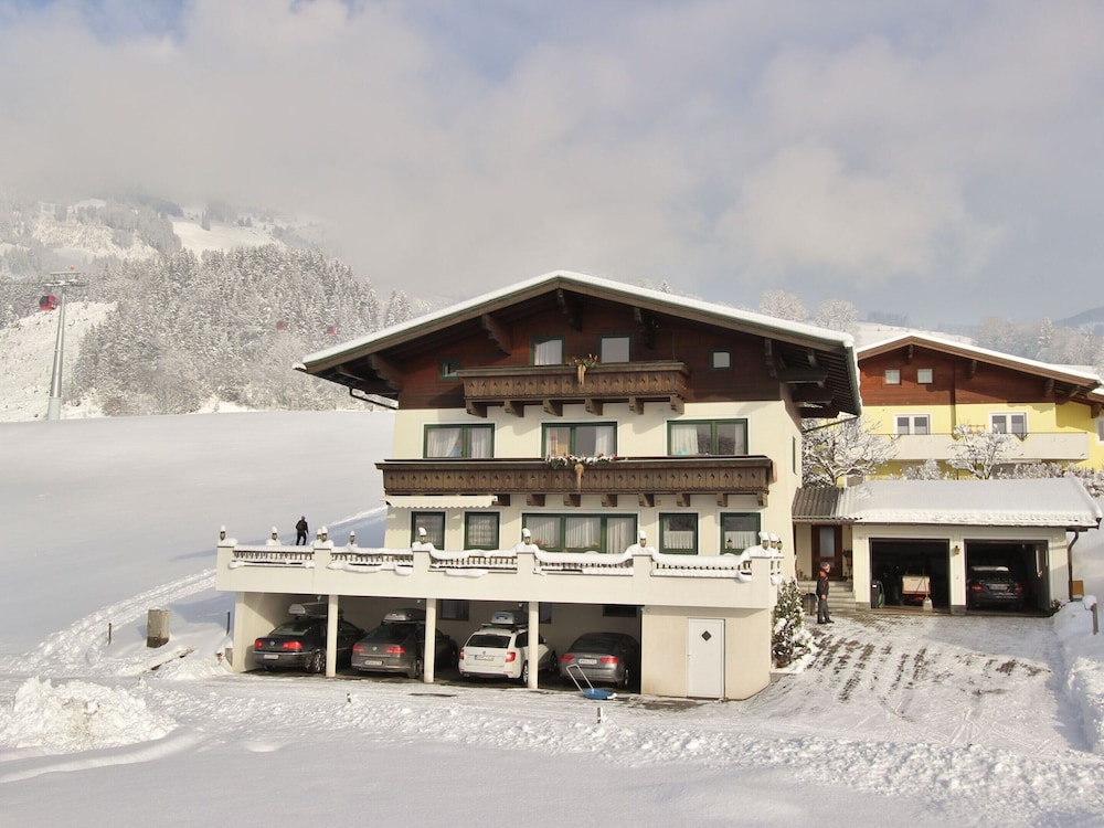 Upscale Apartment in Salzburg With Terrace and Country Views