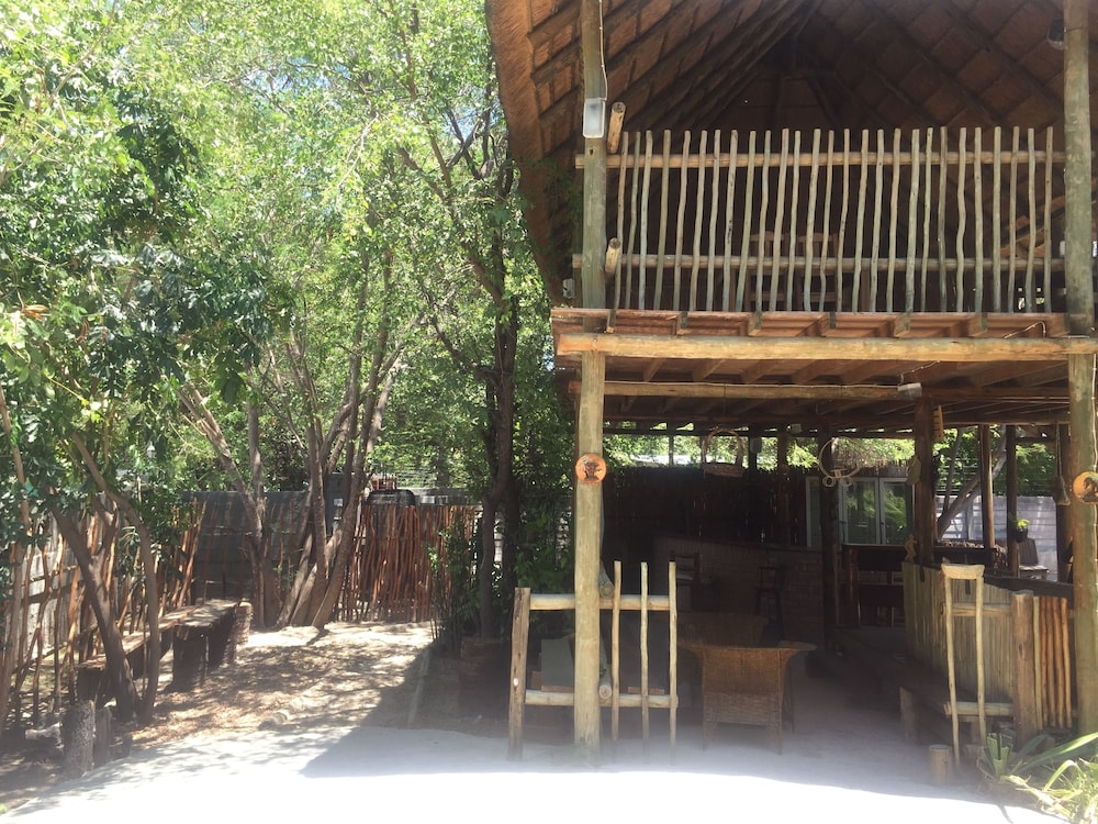 Laphroiag Luxury Chalets