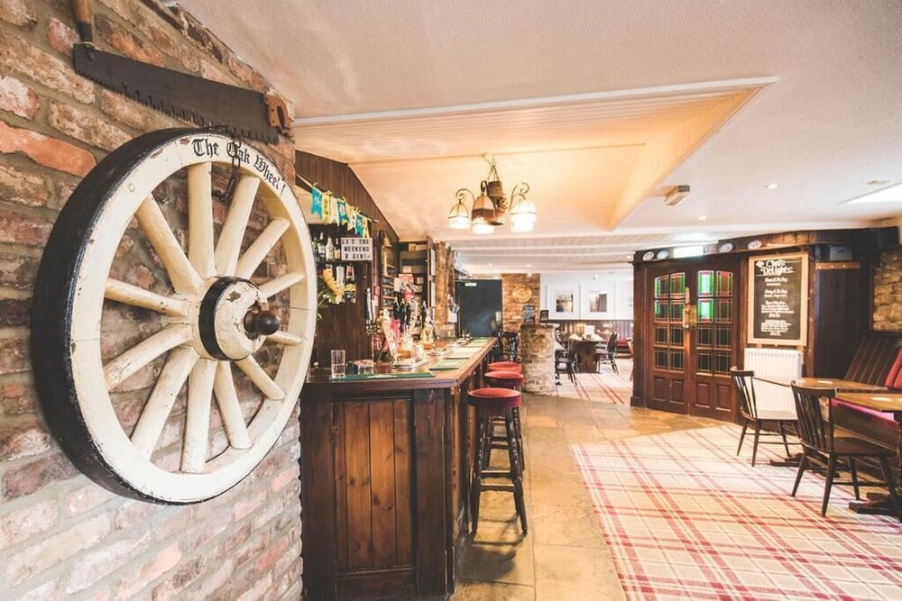The Oak Wheel Pub