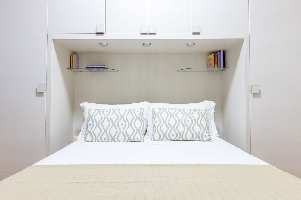 Spacious 3 bedrooms apartment in Sorrento OldTown view 2