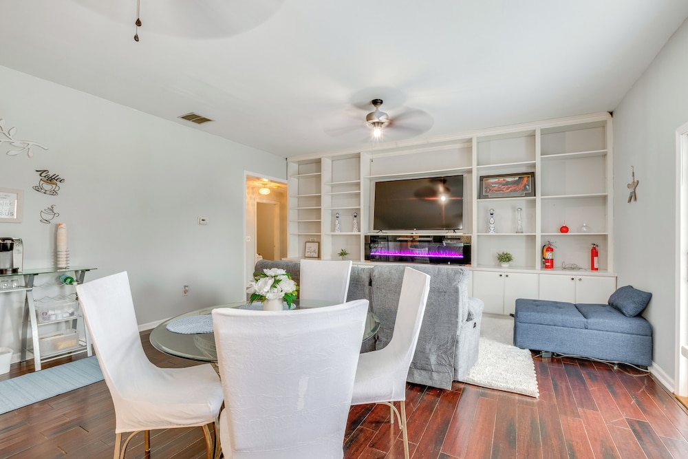 6 Mi to Hospitals: Guest Suite in South River