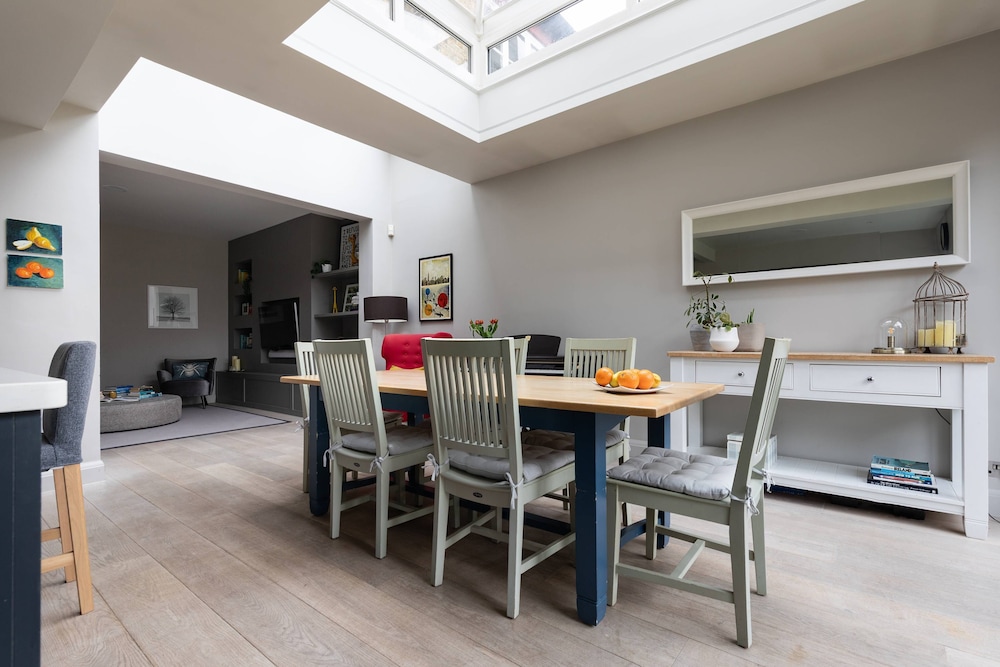 Magdalen Road by Onefinestay