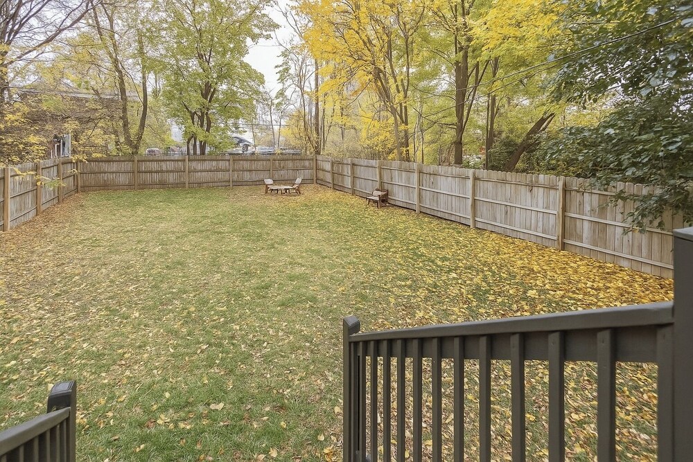 Detroit 6BR House Wifi, Parking, Pet Friendly