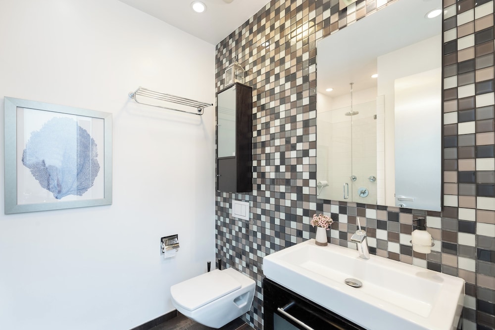 New Pondok Sara Villas