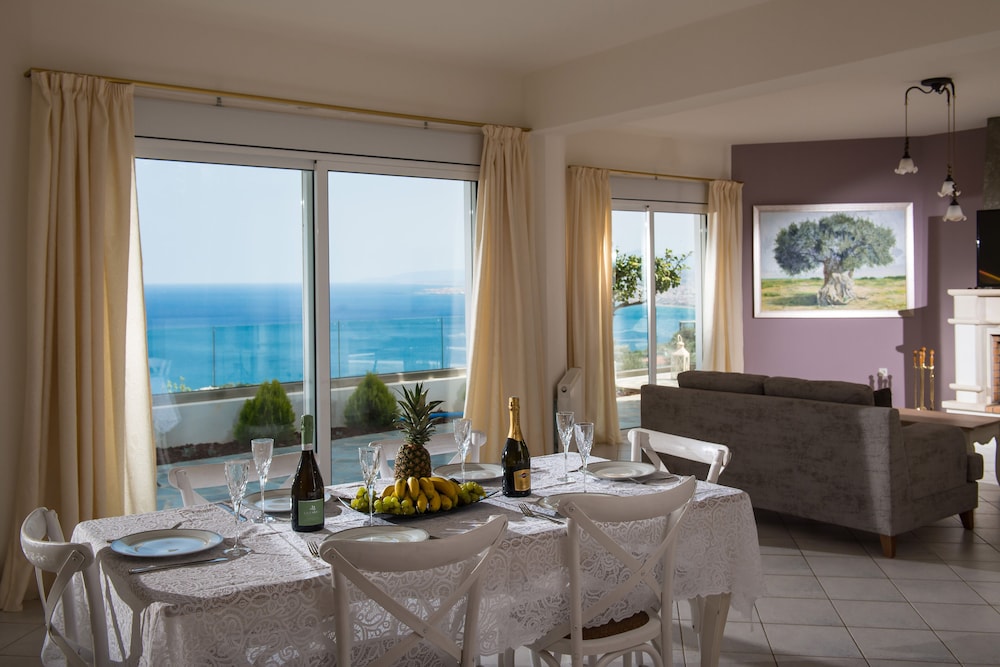 Villa Artemis, Wine Dark Sea Villas