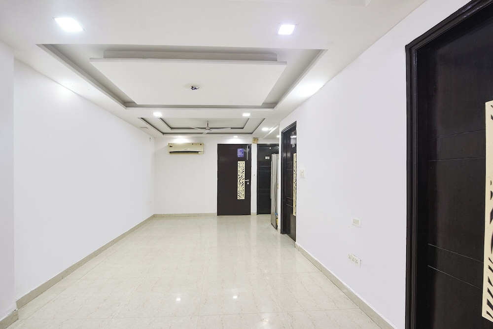 Fabhotel Celebration Home