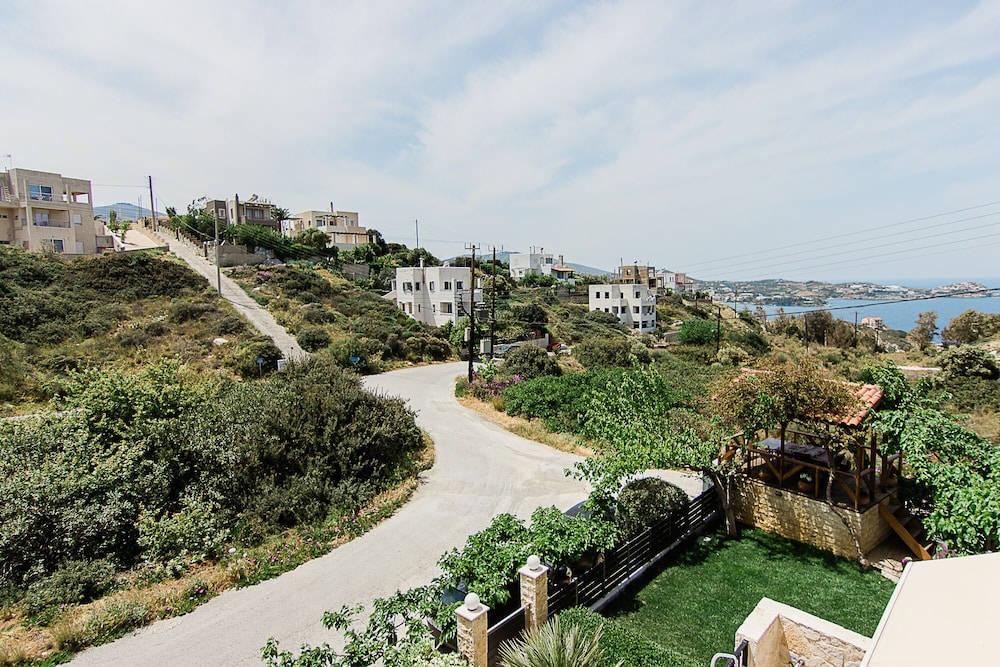 Perla Cozy Apartment near beach