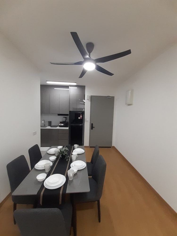 Maya Bay Residences