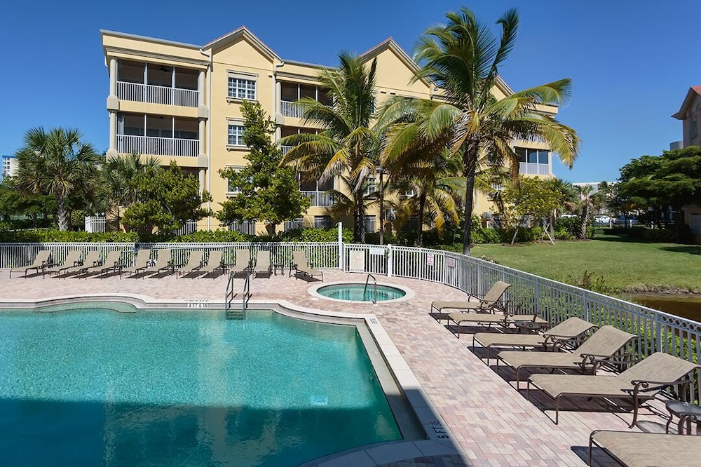 Bella Lago 324 by Distinctive Beach Rentals