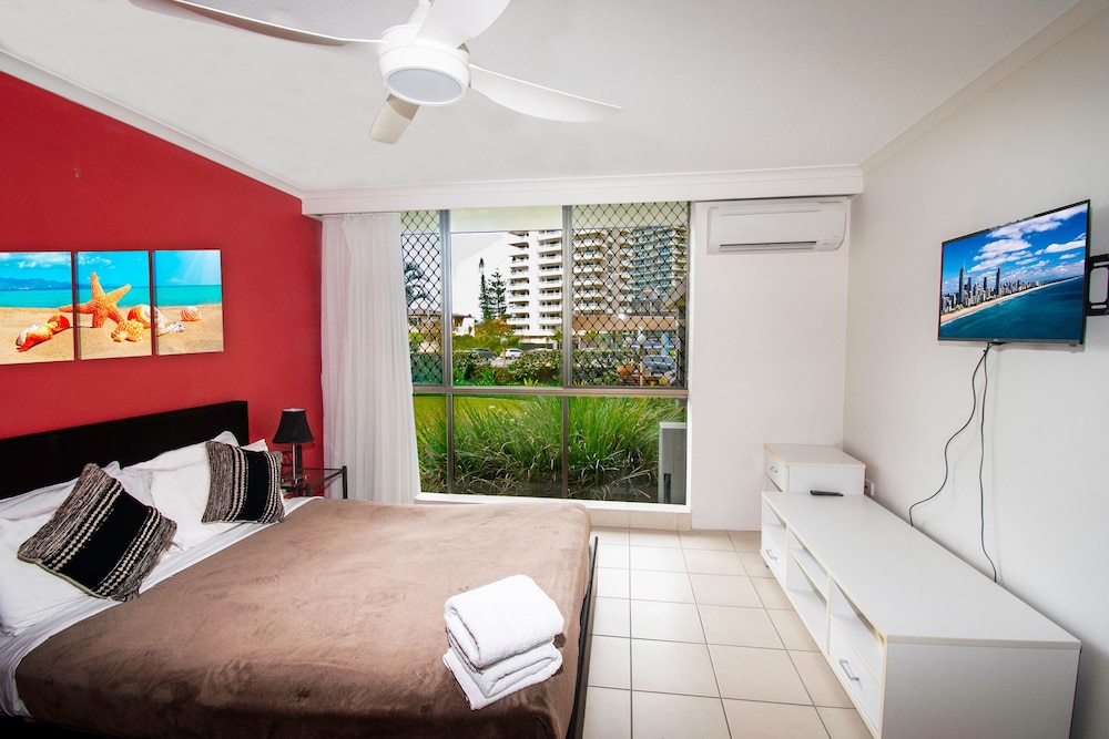 Surfers Paradise Vacations - Seacrest Beachfront Holiday Apartments - Property Image 43