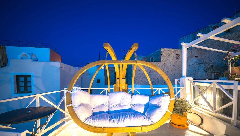 Santorini Paradise