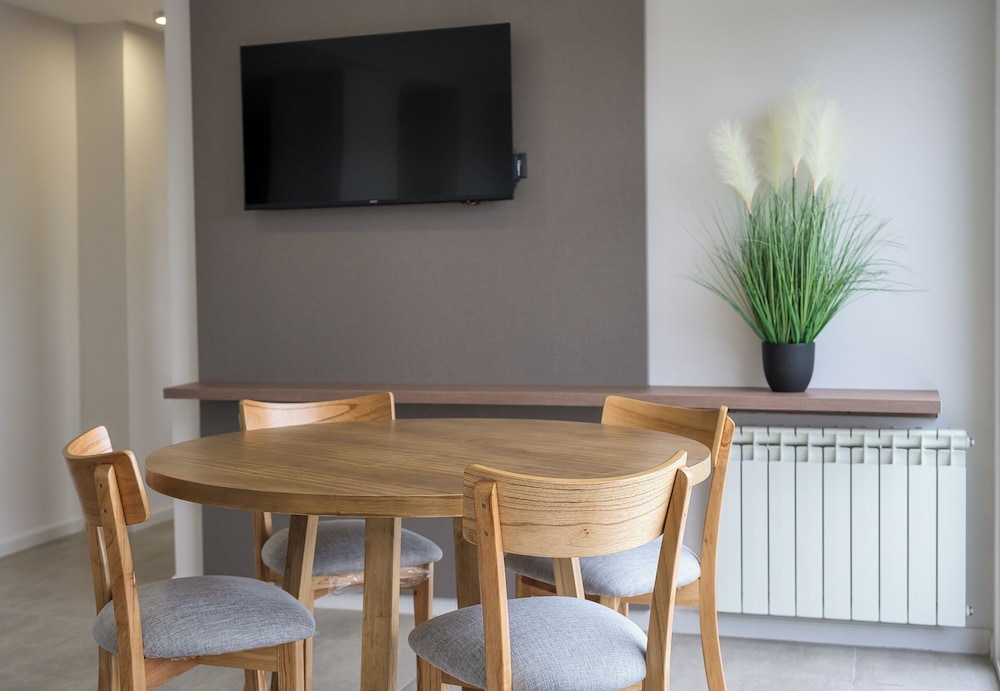 Downtown Apartment, Stunning Views, Terrace PL1 by Apartments Bariloche
