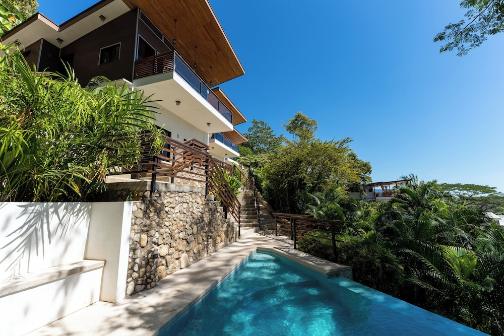 Sea View Paradise Retreat by Sea N' Rent