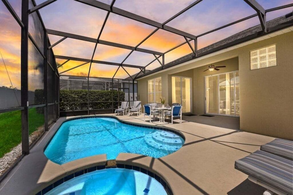 4br Resort Villa W/ Pool & Spa Close To Disney 4 Bedroom Villa