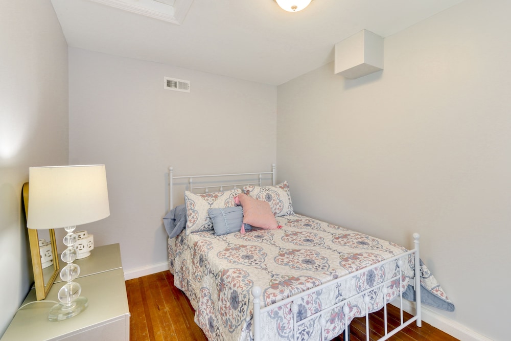 Pet-friendly Connecticut Retreat Near Golfing! - Property Image 20