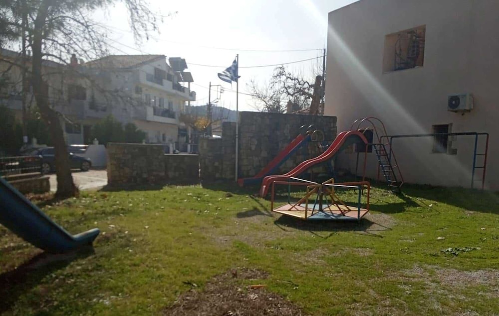 Vallias House