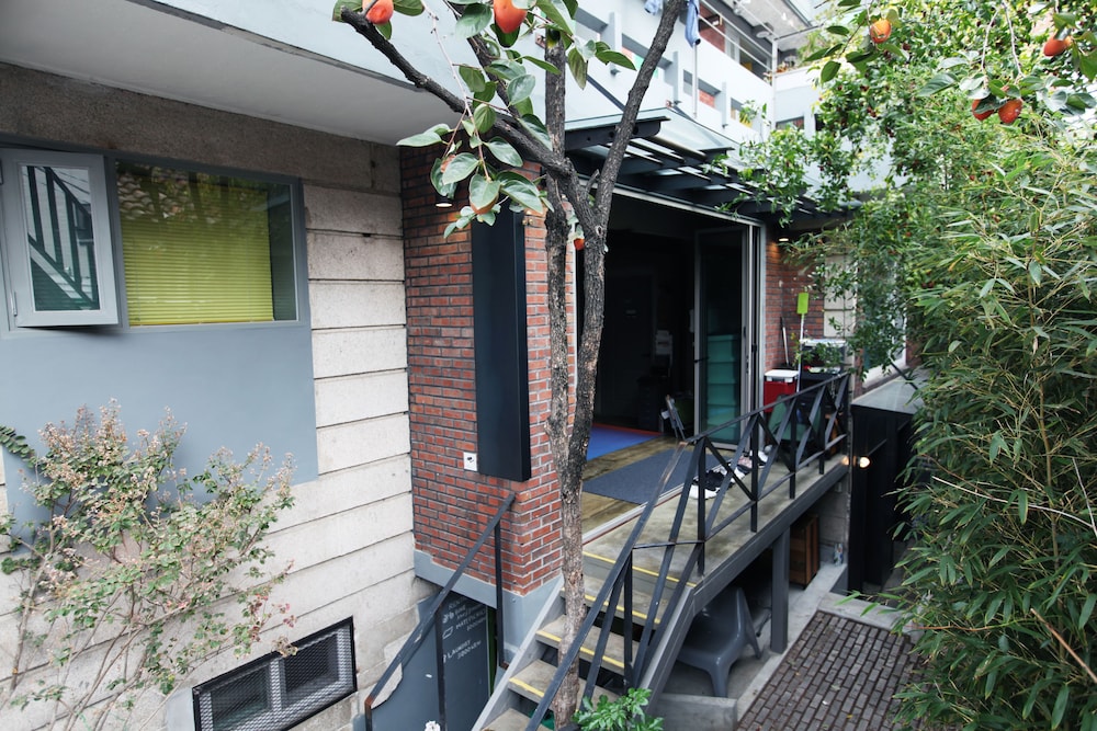 Hongdae Guesthouse Pajamaparty - Hostel