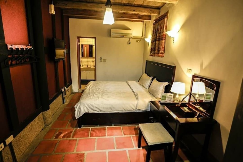 Qiong Lin 92 Homestay view 2