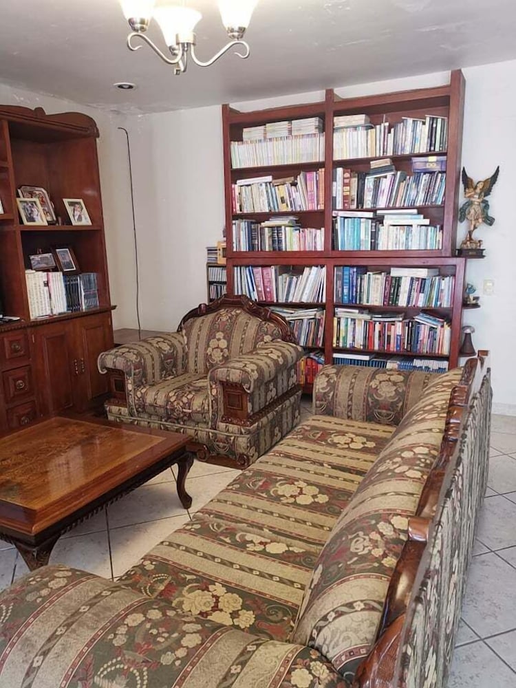 Zacatecas Vacations - Habitacion con vista a la Bufa - Property Image 2